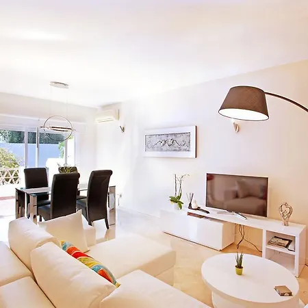 Apartment Pinos De Aloha Marbella