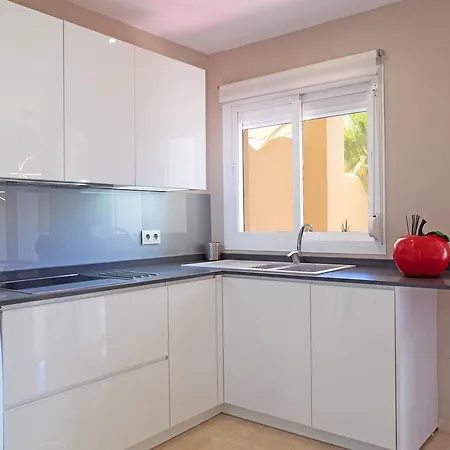 Apartment Pinos De Aloha
